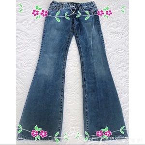 Silver Jeans 30/35 flare leg low rise